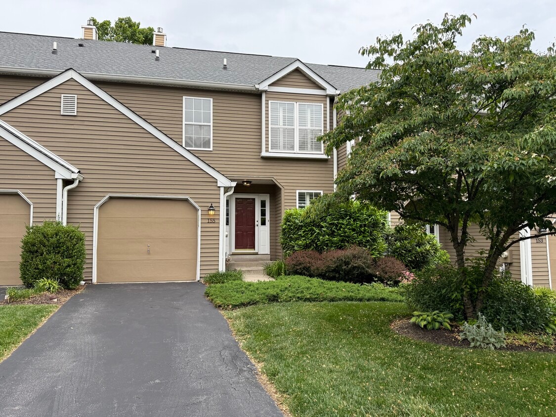 Primary Photo - 155 Weybridge Dr