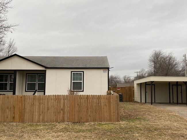 Building Photo - 1304 N 73rd E Ave