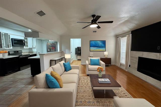 Foto del edificio - 2700 Clemson Cir