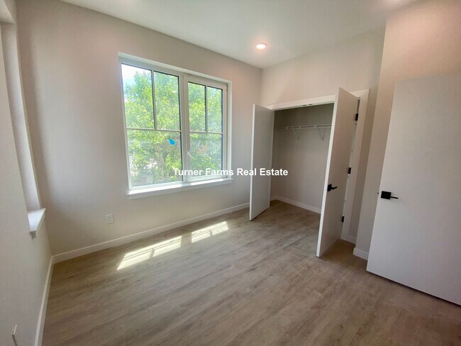 Foto del edificio - 23 Mount Pleasant St