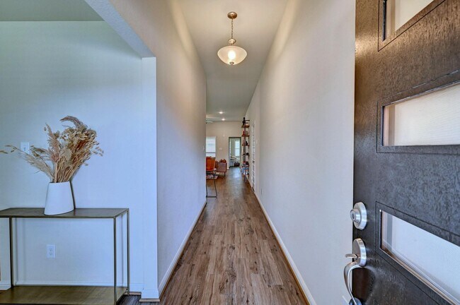 Foto del edificio - 8122 Peralta Valley Ct