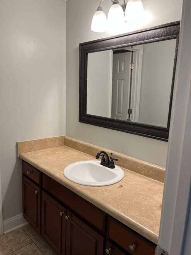 Foto del edificio - 174 White Oak Drive