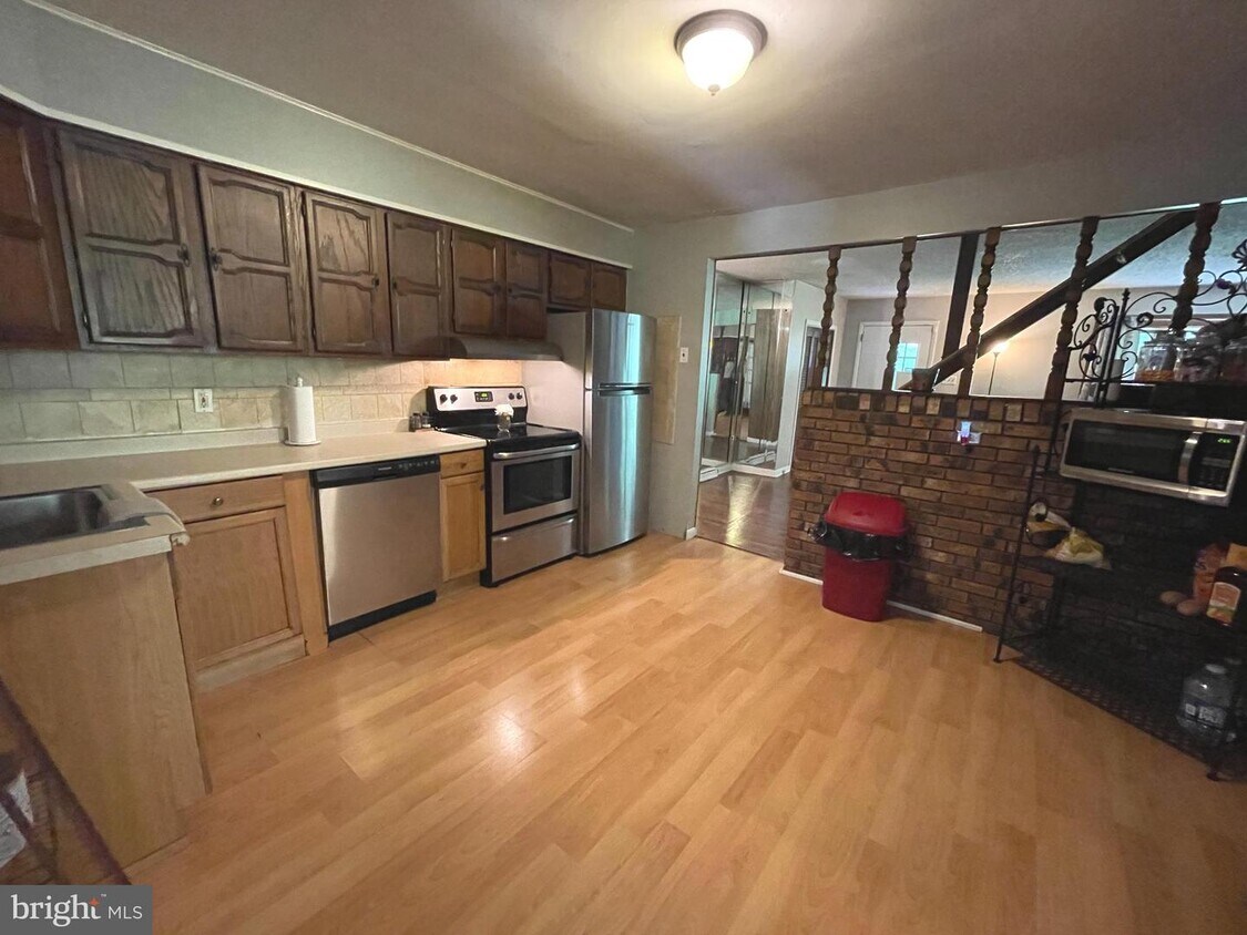 2862 Williamstown Rd, Franklin, NJ 08322 House Rental in Franklin, NJ