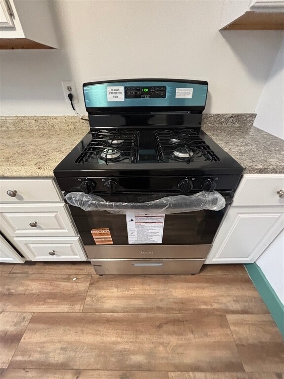 Foto del edificio - 210 Lexington St