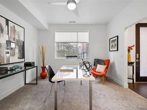 Work, study or bedroom - 3038 Wilson Ct