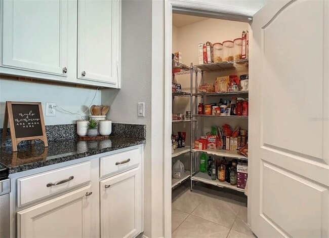 Foto del edificio - 507 Autumn Stream Dr