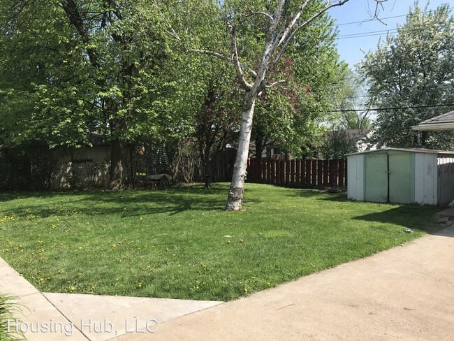 Foto del edificio - 1750 Larpenteur Ave E