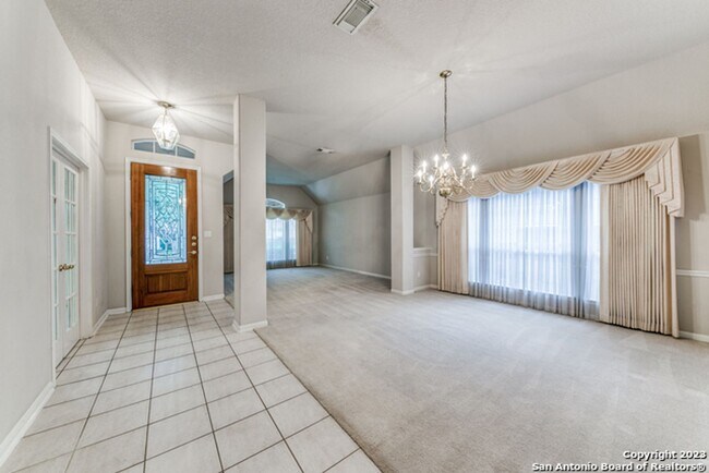 Foto del edificio - 3 Bedroom/2 Bath The Ridge At Deerfield Subdivision
