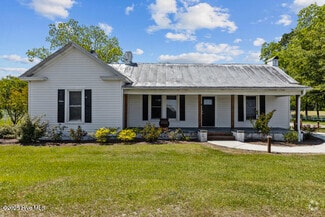 Building Photo - 801 NC-33