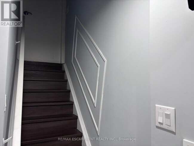 Photo du bâtiment - 4272 Murvel Ave