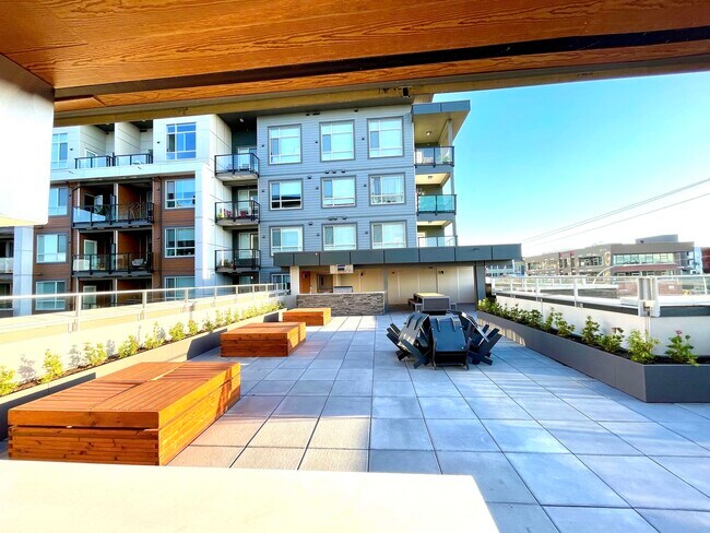 Building Photo - 20834 80 Av