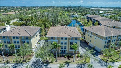 Building Photo - 10031 Lake Cove Dr