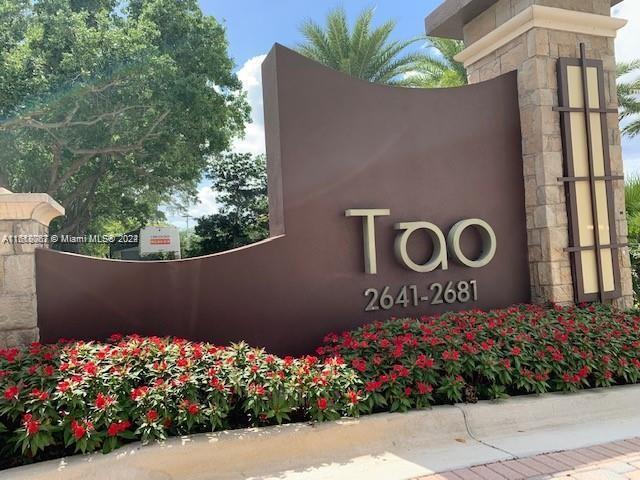 Building Photo - 2681 N Flamingo Rd