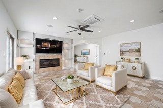 Building Photo - 11360 Segrell Way