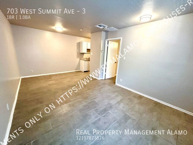 Building Photo - AVAILABLE NOW! 1 Bedroom / 1 Bath Unit Nea...