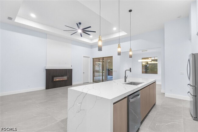 Foto del edificio - 142 SW 33rd Pl