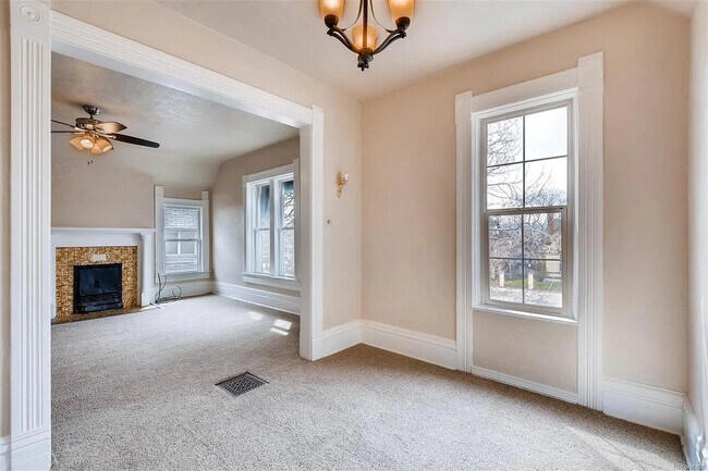 Foto del edificio - 156 S Lincoln St