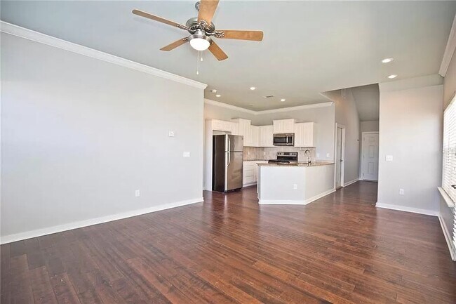 Foto del edificio - 2802 Southwest Arbor Road