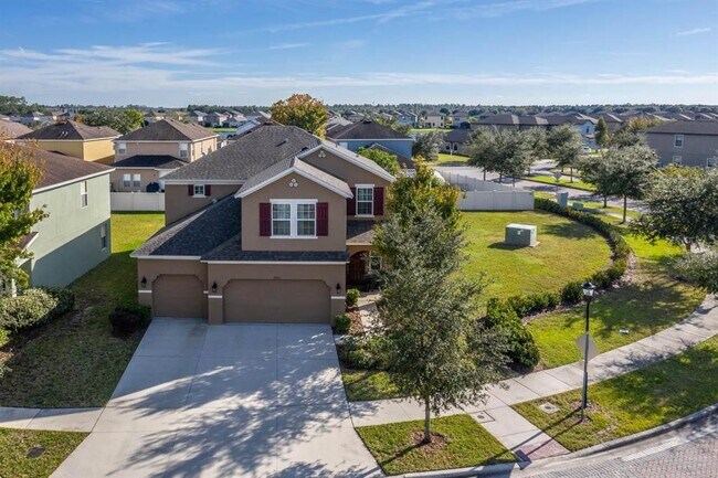 Building Photo - 10105 Celtic Ash Dr