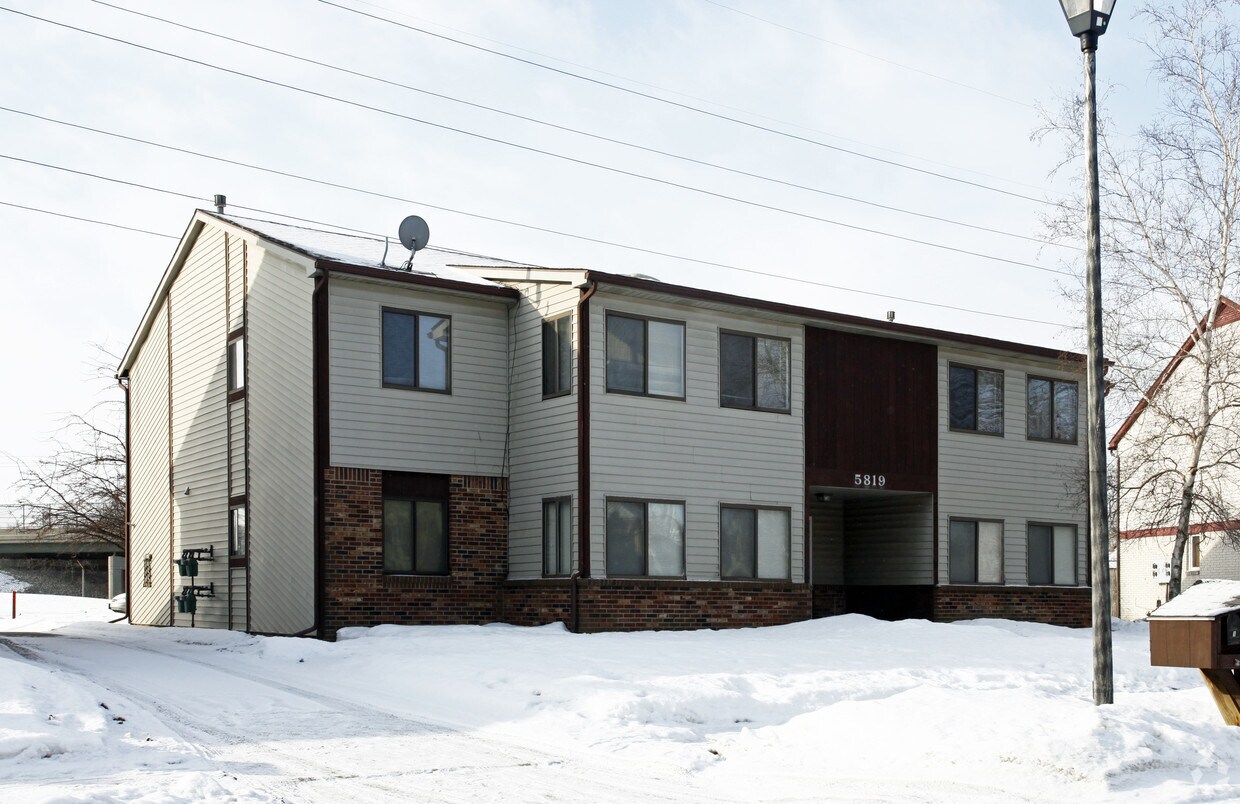 5819 Ryewyck Dr, Toledo, OH 43614 Apartments in Toledo, OH