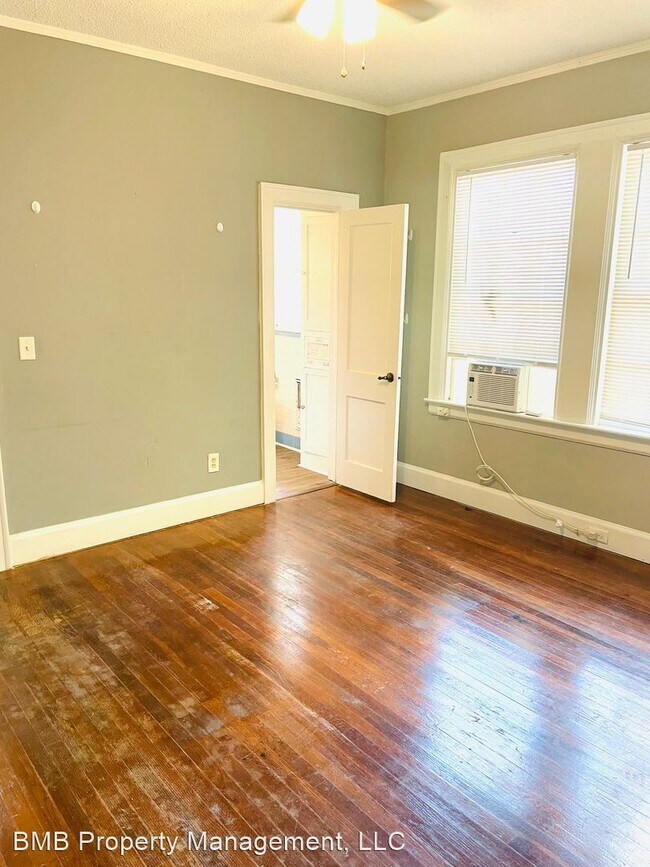 Building Photo - 1 br, 1 bath House - 105 B Arlington Road