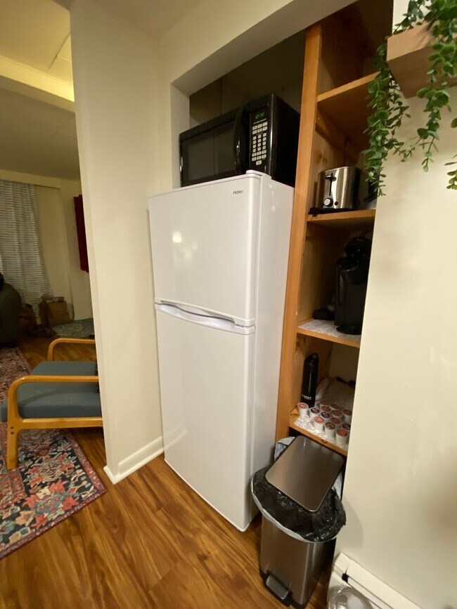 Foto del edificio - 98 Grant St