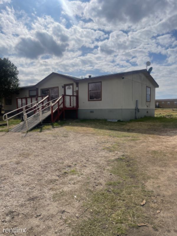 Primary Photo - 3 br, 2 bath Mobile Home - 206 South Count...