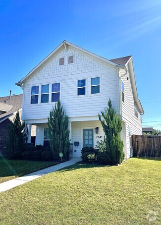 Building Photo - 2641 Frazier Ave