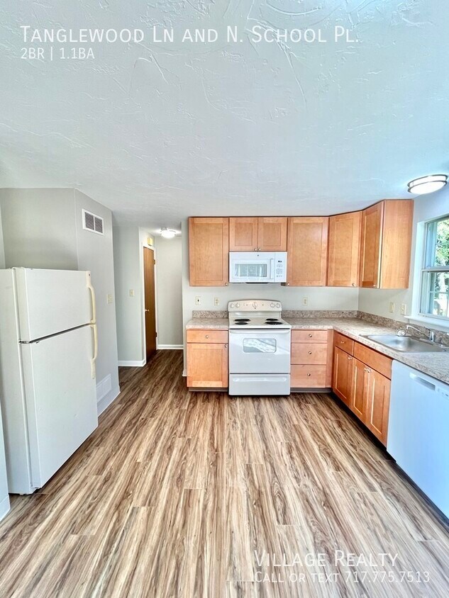 Primary Photo - End-Unit! New Kitchen and Plank Flooring! ...
