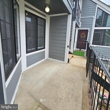 Building Photo - 7009 Birkenhead Pl
