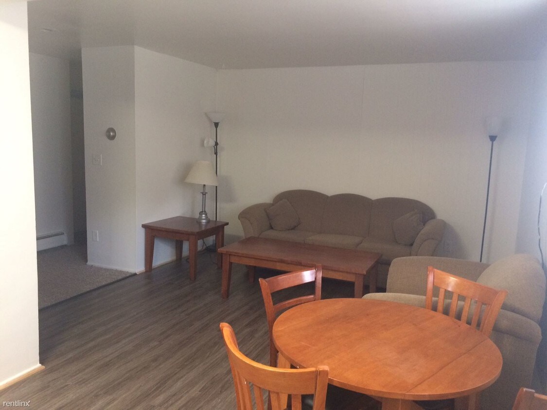 Building Photo - 2 br, 1 bath  - 1009 Church St #3