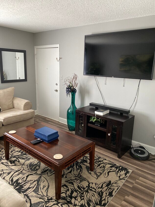 Foto principal - 4600 Fort Jackson Blvd