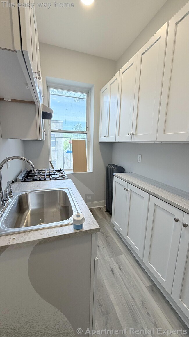 Photo - 74 Kirkland St Apartment
