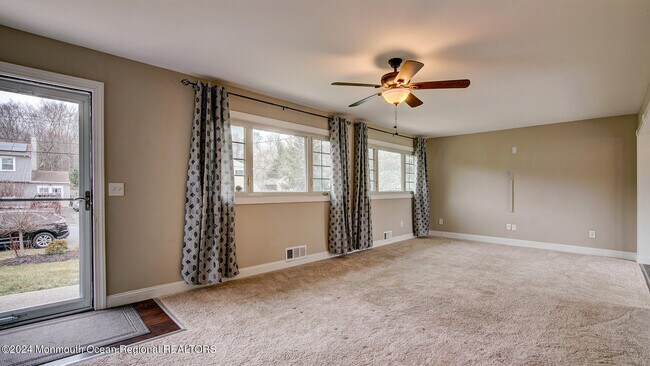 Building Photo - 119 Pheasant Dr