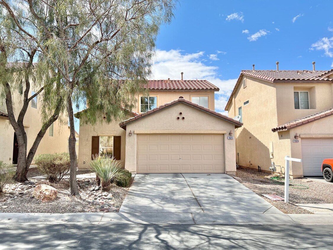 Foto principal - 11025 African Sunset St