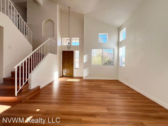 Building Photo - 3 br, 2.5 bath House - 5213 White Coyote Pl