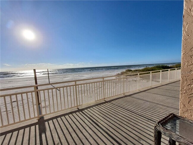 Foto del edificio - 18650 Gulf Blvd