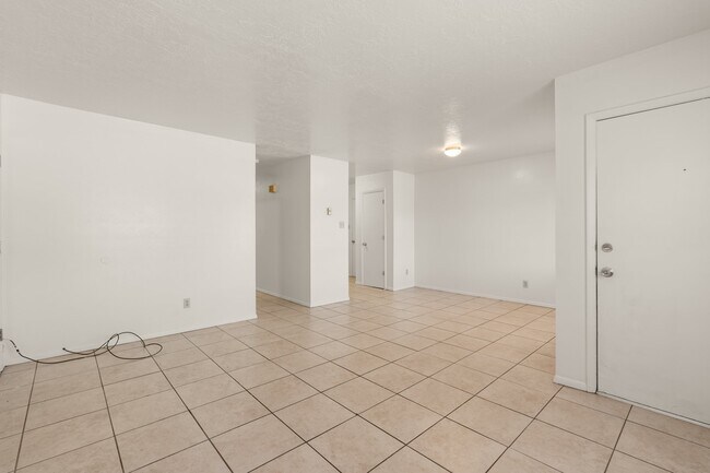 Foto del edificio - 324 Shannon Pl NW