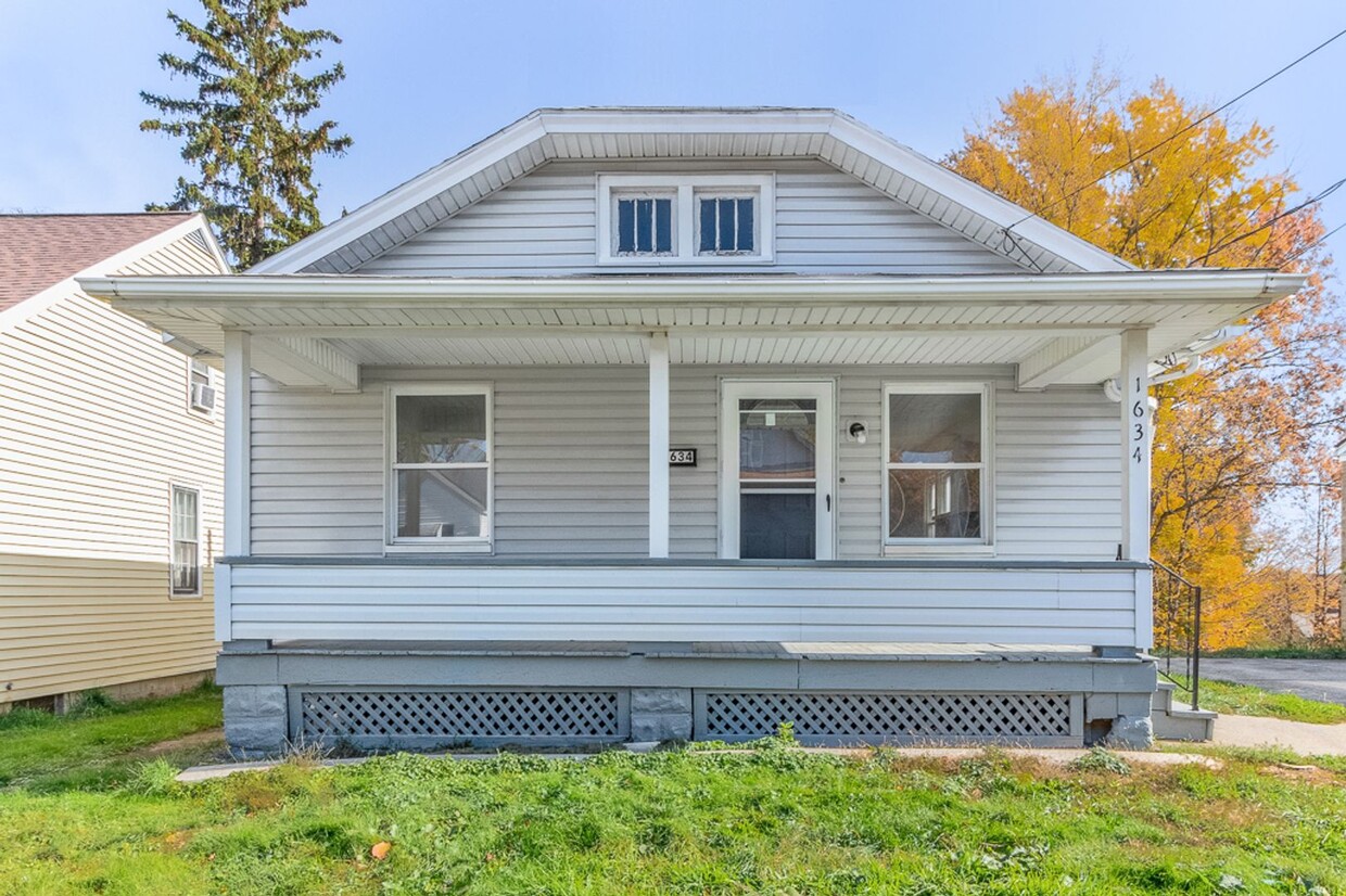 Foto principal - Single Family Home