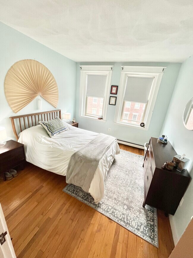 Foto del edificio - 1665 Commonwealth Ave