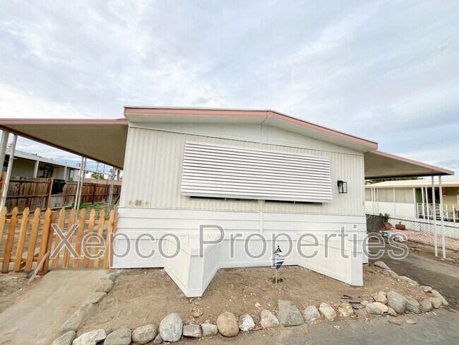 Foto del edificio - 43155 Portola Ave