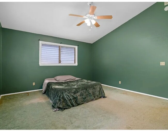 Building Photo - Wailu Houselots 4 bed 2 bath unfurnished SFH