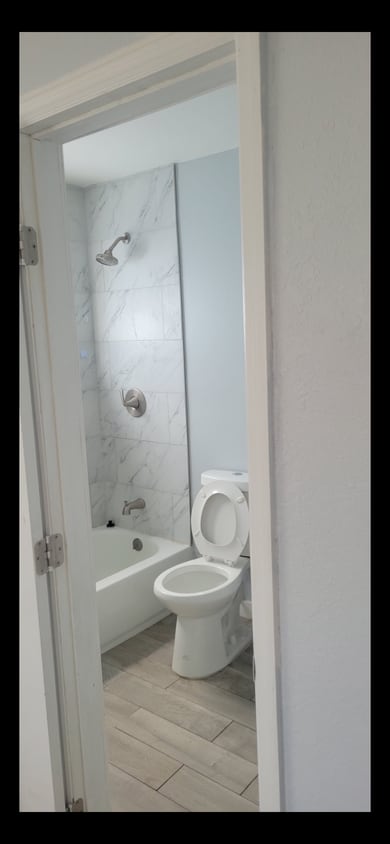 Photo - 417 E 39th St (Hialeah, FL)