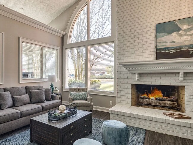 Interior Photo - Courts at Yorkshire Downs