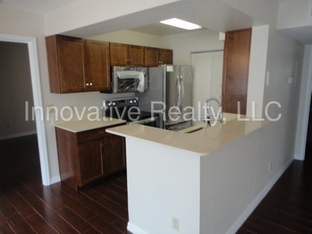 Foto del edificio - 1049 S Hiawassee Rd