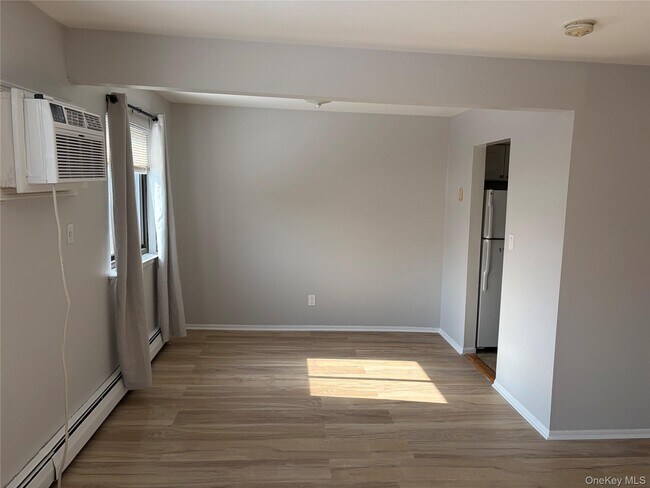 Foto del edificio - 2 Brevoort Dr