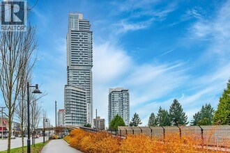 Building Photo - 567 Clarke Rd