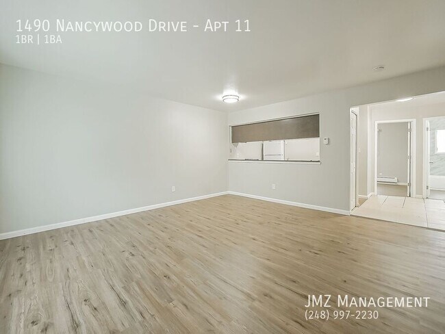 Foto del edificio - 1490 Nancywood Dr