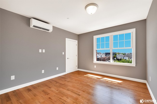 Building Photo - 3094 34th St