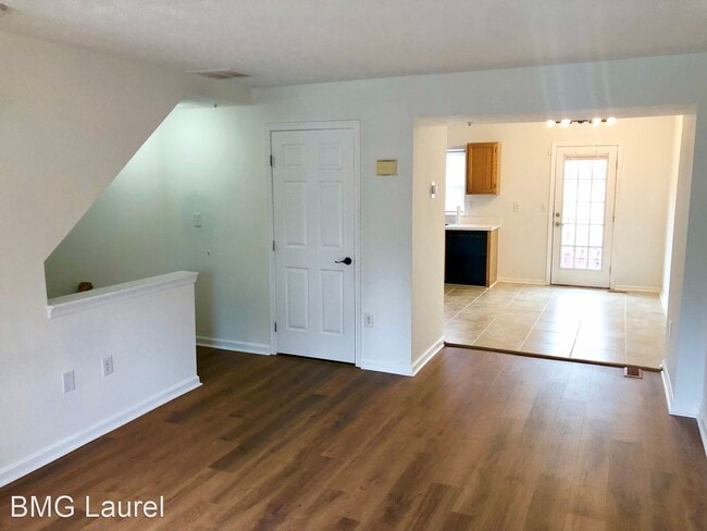 Building Photo - 3 br, 2.5 bath House - 8304 Widgeon Pl